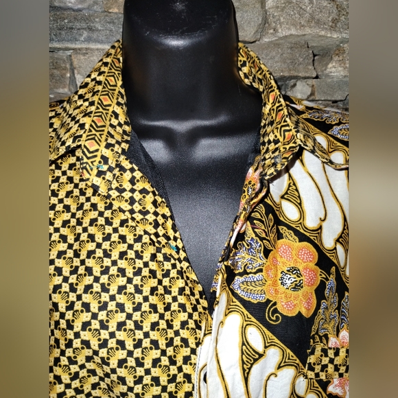 Batik Praja Solo handmade mens shirt, XL, button down, short sleeve - Picture 5 of 5